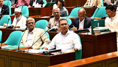 ফ্যাসিবাদী শাসনে শিক্ষাব্যবস্থা ধ্বংস হয়েছে, এবার ঘুরে দাঁড়ানোর পালা: প্রধানমন্ত্রী
