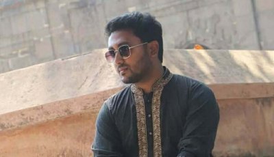 নওগাঁয় ছাত্রাবাস থেকে এক শিক্ষার্থীর ঝুলন্ত মরদেহ উদ্ধার