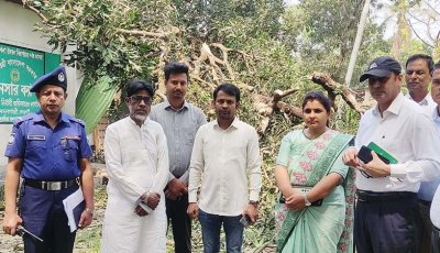 বদলগাছীতে অল্পের জন্য বাঁচল আনসার সদস্যরা