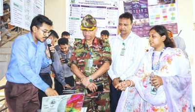 বাউয়েটে কম্পিউটার সোসাইটির উদ্যোগে প্রজেক্ট ও পোস্টার প্রদর্শনী অনুষ্ঠিত