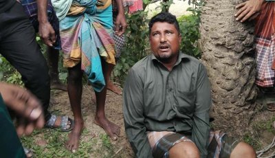 দুর্গাপুরে দিনে-দুপুরে ভ্যান ছিনতাইচেষ্টা, গণধোলায়ের শিকার