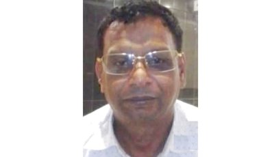 ঈশ্বরদীতে স্বেচ্ছাসেবক লীগ সভাপতিকে ধরে পুলিশে দিল জনতা