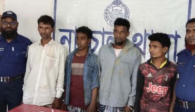 নাচোলে হেরোইন ও গাঁজাসহ ৪ মাদক কারবারি আটক
