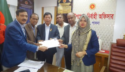 পাবনা-১আসনে মনোনয়নপত্র জমা দিলেন বিএনপি প্রার্থী ভিপি শামসুর রহমান