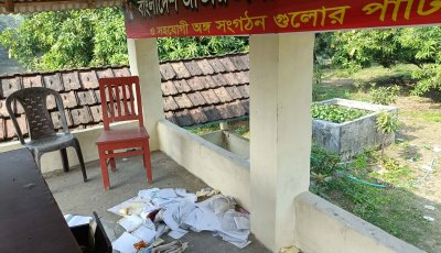 শিবগঞ্জ উপজেলায় বিএনপির একটি কার্যালয়ে ভাঙচুর
