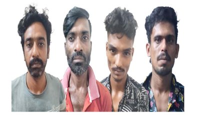 নগরীতে পৃথক অভিযানে ৪ মাদক ব্যবসায়ী গ্রেপ্তার