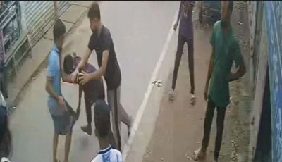 চাঁদা না পেয়ে শরীরের আগুন দেওয়ার চেষ্টা, গ্রেপ্তার ১