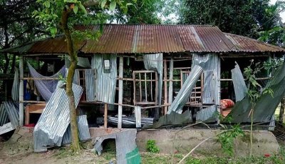 কিশোরকে পানিতে চুবিয়ে হত্যা, অভিযুক্তদের বাড়িতে হামলা-ভাঙচুর
