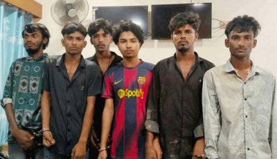 কামারখন্দে নিষিদ্ধ ছাত্রলীগের ঝটিকা মিছিলের প্রস্তুতিকালে ৬ তরুণ গ্রেফতার