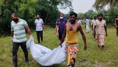 নিয়ামতপুরে ৬ মাস পর কবর থেকে তোলা হলো সাজ্জাদের লাশ