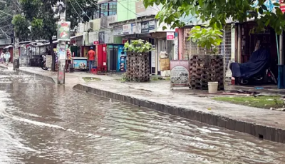 চাঁপাইনবাবগঞ্জে টানা বৃষ্টিতে দুর্ভোগে জনজীবন