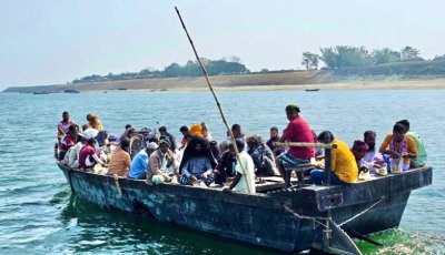 খেয়াঘাটের ইজারা স্থায়ীভাবে বাতিলের দাবি চরের মানুষের