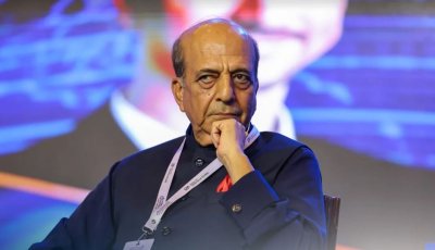 ‘ঢাকার বার্তা’ নিয়ে দিল্লি গেছেন দীনেশ ত্রিবেদী