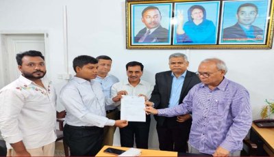 প্রধানমন্ত্রীর উদ্যোগে আজন্ম দৃষ্টিহীনকে নিয়োগ দিল রাজশাহী বিশ্ববিদ্যালয়