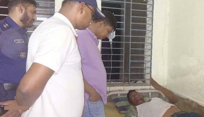 নীলফামারীতে ব্যবসায়ীকে কুপিয়ে ‘২৮ লাখ টাকা’ ছিনতাই