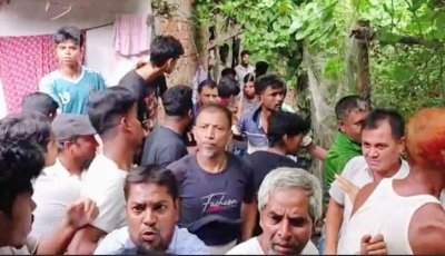 বাপের বাড়ির কবরস্থানে মেয়ের মরদেহ দাফনে স্থানীয়দের বাধা