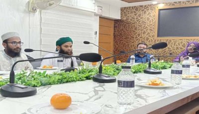 পত্নীতলায় নবাগত ইউএনও সাথে রাজনৈতিক দলের প্রতিনিধির মতবিনিময় সভা