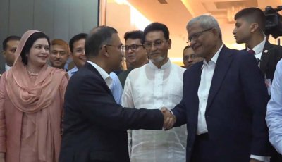 রাষ্ট্রীয় সফর শেষে চিন থেকে ঢাকায় ফিরেছেন প্রধানমন্ত্রী তারেক রহমান
