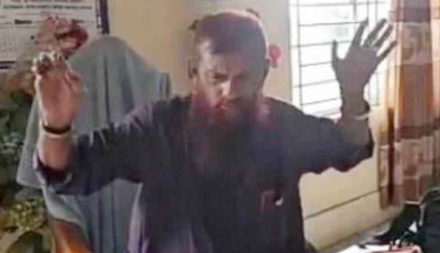 স্কুলে মদ্যপান-মাতলামির অভিযোগে সেই শিক্ষক বরখাস্ত, এমপিও স্থগিত