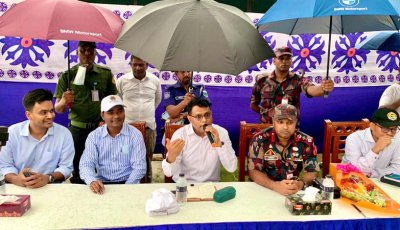 চরাঞ্চলের দুঃখ-দুর্দশা শুনলেন জেলা প্রশাসক, সীমান্তে পুশ-ইন ঠেকাতে সতর্ক থাকার আহ্বান