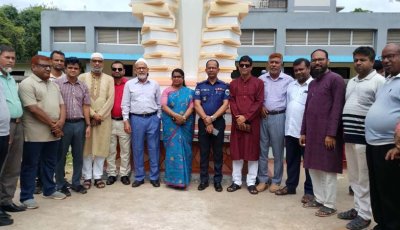 সাপাহার উপজেলা পরিষদের সামনে ‘জ্ঞান চত্বর’এর উদ্বোধন