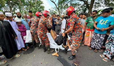 গোদাগাড়ীতে ট্রাকের ধাক্কায় পিষ্ট হয়ে দুই কলেজ শিক্ষার্থী নিহত