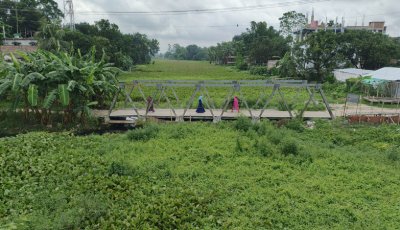 দখল আর দূষণে অস্তিত্ব সংকটে দুর্গাপুর হোজা নদী