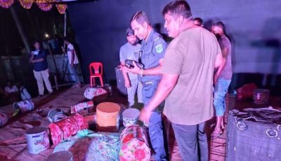 পত্নীতলায় মেলা প্রাঙ্গণে ভাঙচুর ও বিশৃঙ্খলা সৃষ্টি, দোকানপাট লুটের অভিযোগ!