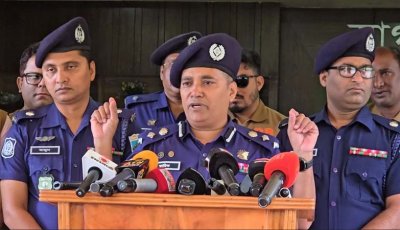 ৩৪ লাখ টাকা ছিনতাইয়ের ছক ব্যাংকের ভেতরেই, কর্মকর্তাসহ গ্রেফতার ৬