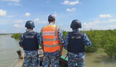 ‘দুলাভাই বাহিনীর’ সঙ্গে কোস্টগার্ডের গোলাগুলিতে একজন নিহত, গুলিবিদ্ধ ২