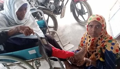 সাপাহারে জমি নিয়ে বিরোধে বৃদ্ধা মা-মেয়েকে পিটিয়ে জখম