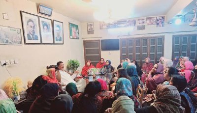বিএনপি প্রার্থী মিনুর সঙ্গে মহিলাদলের মতবিনিময়