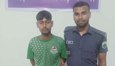 পত্নীতলায় মাদক বিক্রেতা যুবক আটক