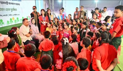 স্কুল থেকেই শিশুদের বিদেশি ভাষা শেখানোর পরিকল্পনার কথা জানালেন প্রধানমন্ত্রী