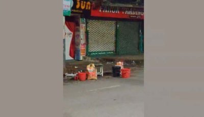নিউমার্কেট এলাকায় সড়কে একাধিক ‘ককটেল’