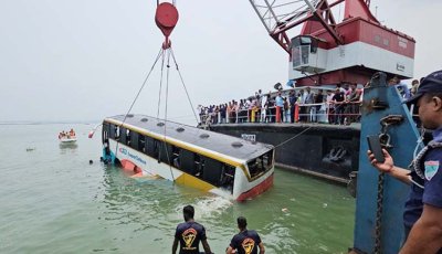 পদ্মায় ডুবে যাওয়া সেই বাসের ফিটনেসসহ সব কাগজই ছিল মেয়াদোত্তীর্ণ