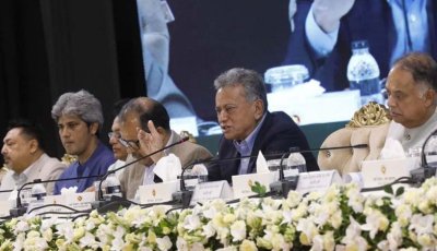 সরকারি কর্মকর্তাদের বেতন বাড়লে দুর্নীতি কমবে: অর্থমন্ত্রী