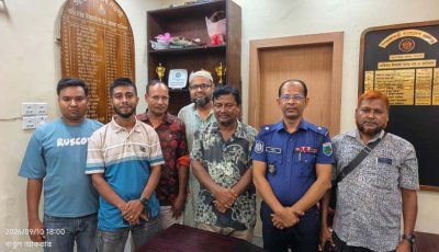 সাপাহারে নবাগত ওসি শাহীন রেজার সাথে সাংবাদিকদের মতবিনিময়
