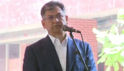 সংবিধান সংশোধনীতে বিরোধী দল সহযোগিতা করছে না: স্বরাষ্ট্রমন্ত্রী
