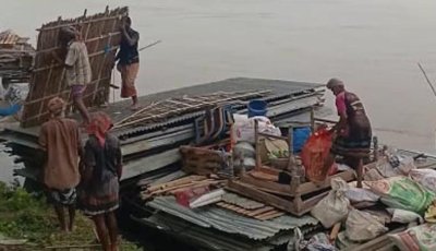 পদ্মায় বাড়ছে পানি, প্লাবিত হচ্ছে নিম্নাঞ্চল