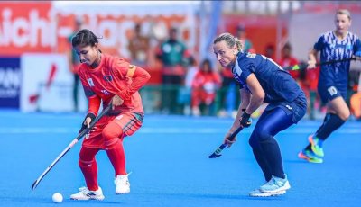 জাপানে ৬ গোলের ম্যাচে বাংলাদেশের মেয়েদের প্রথম পয়েন্ট