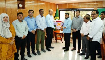 রাসিক প্রশাসকের সঙ্গে রাজশাহী ওয়াসার এমডির সৌজন্য সাক্ষাৎ