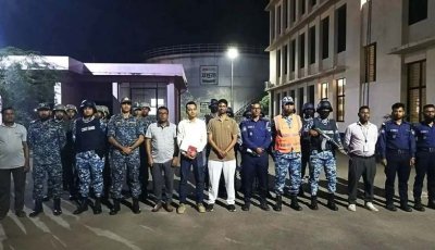 এবার সরকারি ডিপোতে মিলল তেলের অবৈধ মজুত, অভিযানের খবরে পালালেন ম্যানেজার