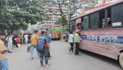 সিদ্ধান্তের আগেই বাসে বাড়তি ভাড়া আদায়