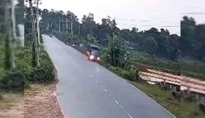 ময়মনসিংহে কাভার্ড ভ্যানের ধাক্কায় দুই বোন নিহত