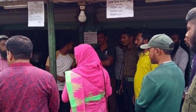 বাঘায় তেল বিক্রিতে অনিয়মের অভিযোগে ২ ব্যবসায়ীর জরিমানা