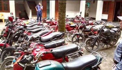 এক চোরের কাছেই মিললো ৩২টি মোটরসাইকেল