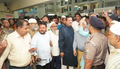 রাজশাহী স্টেশনে হামলাকারীদের কঠোর শাস্তির মুখোমুখি করা হবে: ভূমিমন্ত্রী