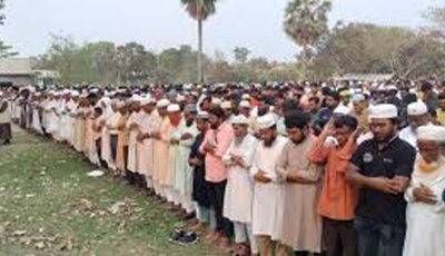 মোহনপুরে মুয়াজ্জিন নিহতের ঘটনায় পাল্টাপাল্টি কর্মসূচিতে উত্তপ্ত এলাকা