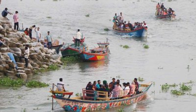 ত্যাগের ইদ শেষে উৎসবের আমেজ